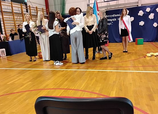 Grafika 8: Dzień Edukacji Narodowej w naszej szkole