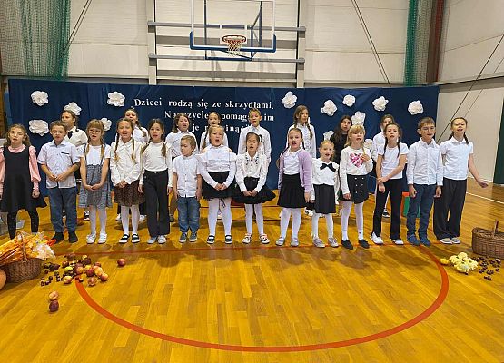 Grafika 21: Dzień Edukacji Narodowej w naszej szkole