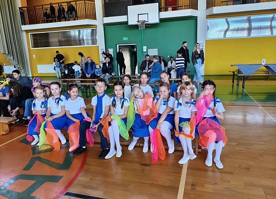 Grafika 5: Nasi uczniowie na festynie charytatywnym dla Mateusza