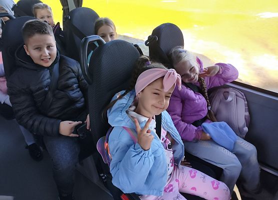 Grafika 15: Nasi uczniowie na festynie charytatywnym dla Mateusza