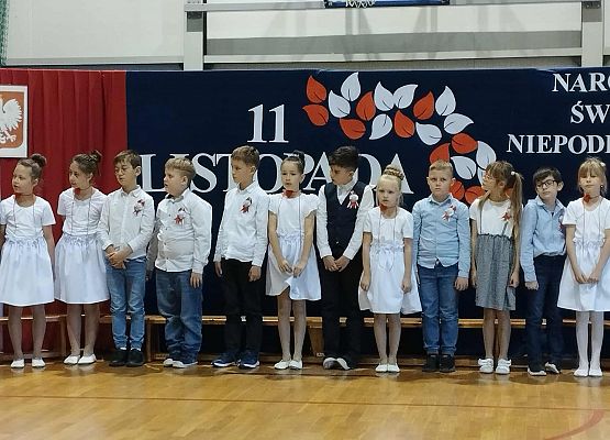 Grafika 11: Apel z okazji Narodowego Święta Niepodległości