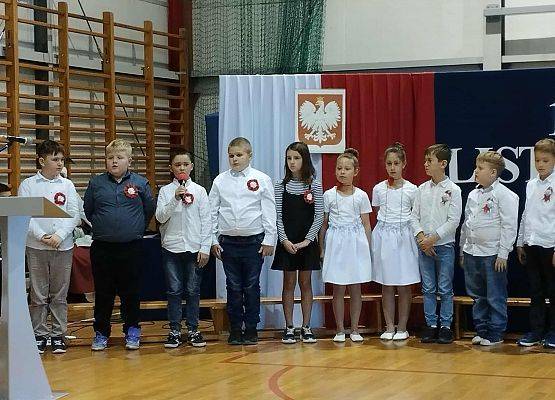 Grafika 10: Apel z okazji Narodowego Święta Niepodległości