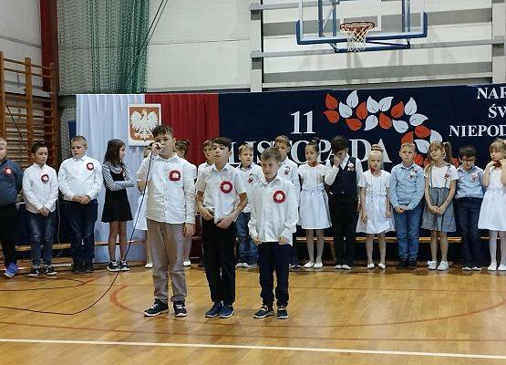 Grafika 16: Apel z okazji Narodowego Święta Niepodległości