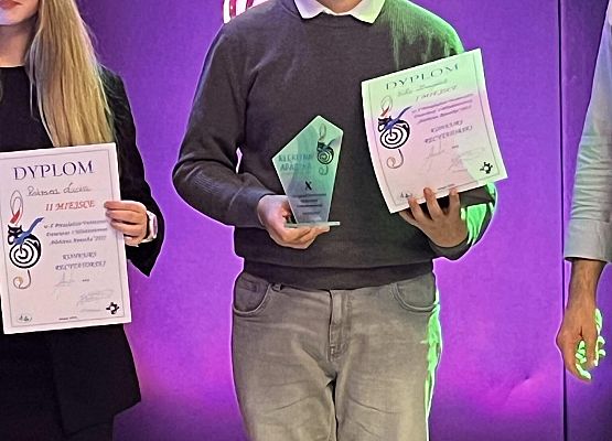 Grafika 14: Sukces uczniów naszej szkoły w X Przeglądzie Twórczości Dziecięcej i Młodzieżowej „Błękitna Apaszka”