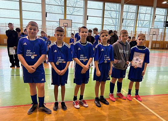 Grafika 5: Gminna Olimpiada Młodzieży w halowej piłce nożnej