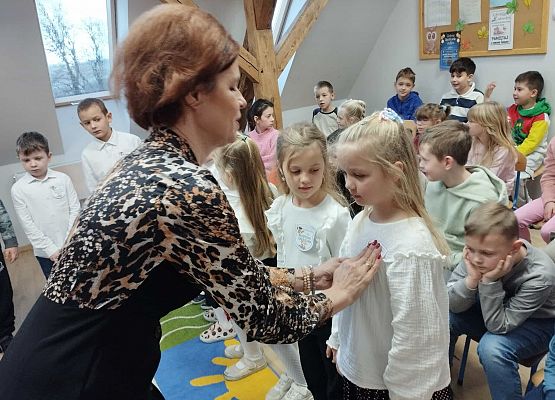 Grafika 15: Pasowanie na Świetliczaka