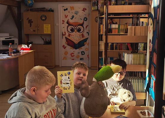 Grafika 13: Światowy Dzień Pluszowego Misia