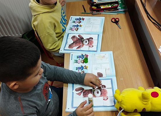 Grafika 20: Światowy Dzień Pluszowego Misia