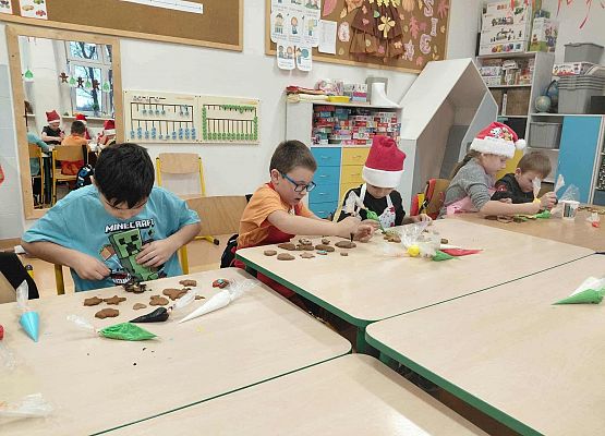 Grafika 14: Szkoła z piernika – słodkie warsztaty pełne magii