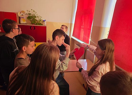 Grafika 20: Andrzejkowe wróżby