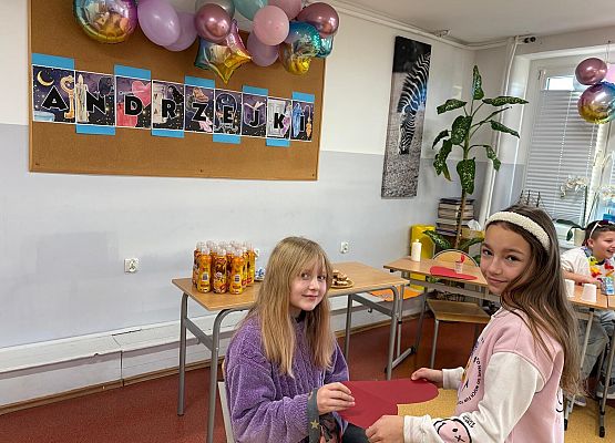 Grafika 19: Andrzejkowe wróżby