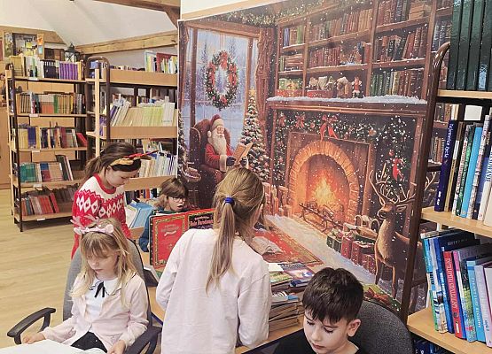 Grafika 3: Mikołajki w Szkole Podstawowej w Zaleskich