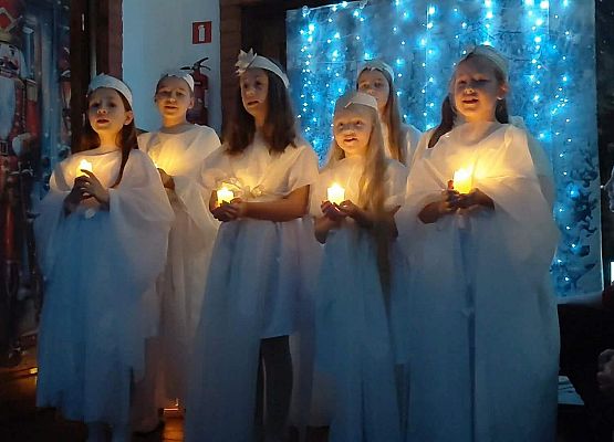 Grafika 3: Zakończenie projektu ,,Szkoła z piernika"