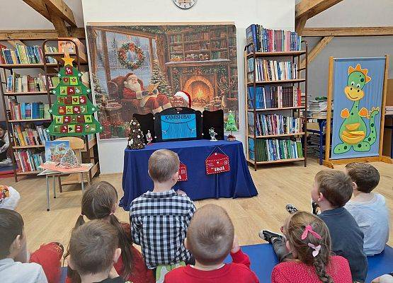 Grafika 2: Spotkanie z teatrzykiem kamishibai