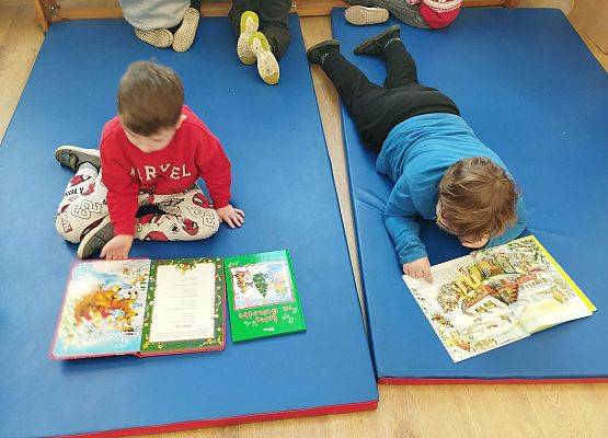 Grafika 16: Spotkanie z teatrzykiem kamishibai