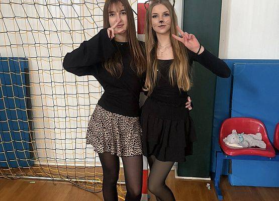 Grafika 9: Bal Karnawałowy