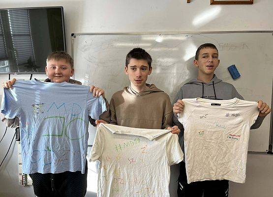 Grafika 2: Międzynarodowy Dzień Języka Ojczystego