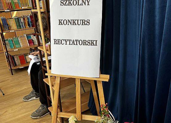 Grafika 1: Szkolny Konkurs Recytatorski