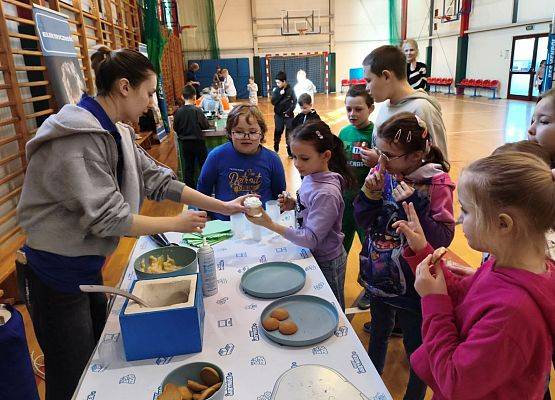 Grafika 1: Nauka z energią – Festiwal Nauki w naszej szkole