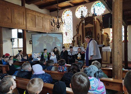 Grafika 5: Czas zadumy i duchowego wzrostu – Rekolekcje Wielkopostne 2026