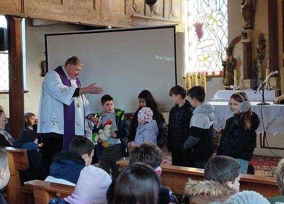 Grafika 4: Czas zadumy i duchowego wzrostu – Rekolekcje Wielkopostne 2026