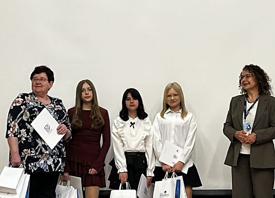 Grafika 5: Sukcesy Naszych Uczniów i Uczennic