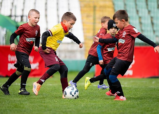 Grafika 1: Serce, pasja i medale! Nasi młodzi piłkarze wśród najlepszych na Pomorzu!