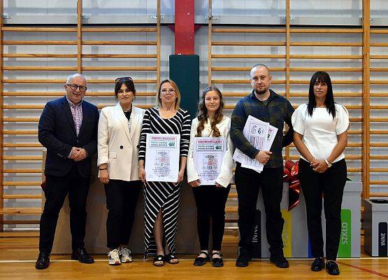 Grafika 2: Wręczenie nagród - konkurs ekologiczny „Ratuj Ziemię – Oddaj Baterie”