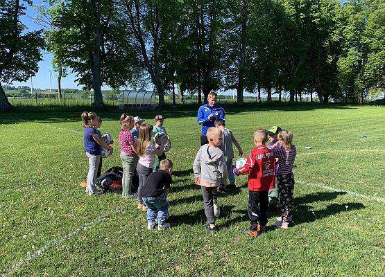 Grafika 2: Sportowe święto u przedszkolaków!