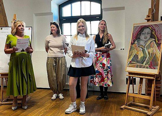 Grafika 2: Międzynarodowy sukces naszych uczniów!