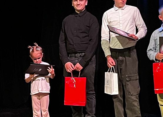 Grafika 6: Sukcesy naszych uczniów w 43. Powiatowym Konkursie Recytatorskim Poezji Polskiej