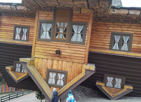 Grafika 1: POZNAJEMY KASZUBY