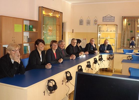 Grafika 6: Otwarcie pracowni językowej