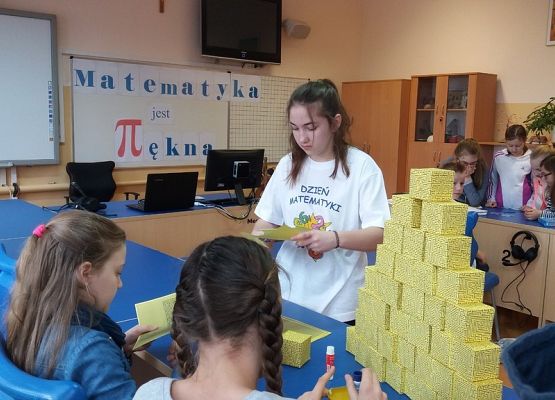 Grafika 2: Dzień matematyki