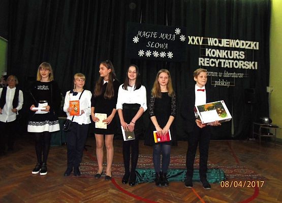 Grafika 1: Sacrum w literaturze