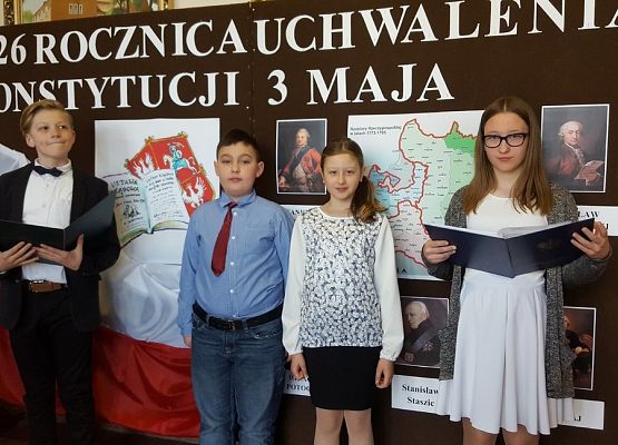 Grafika 1: Apel z okazji rocznicy uchwalenia Konstytucji 3 Maja