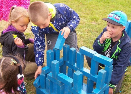 Grafika 7: W labiryntach