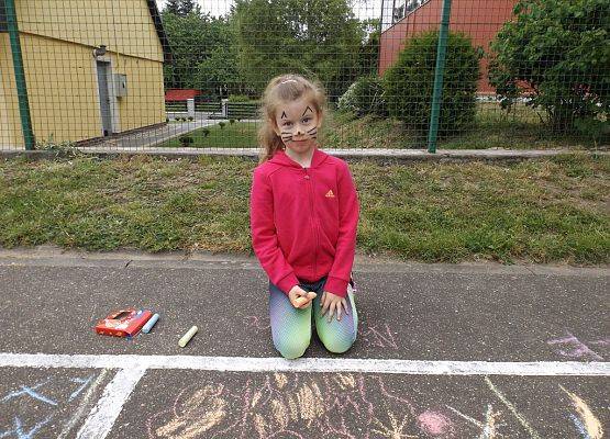 Grafika 10: W rodzinie siła