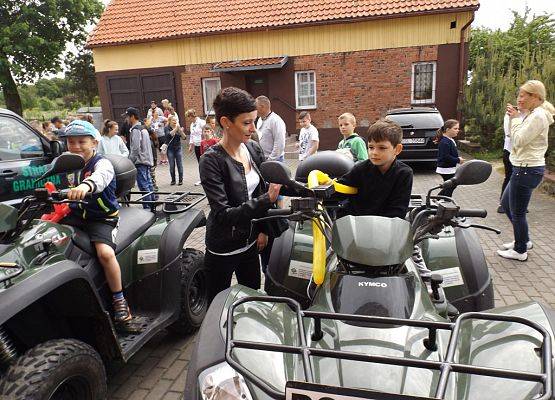 Grafika 13: W rodzinie siła