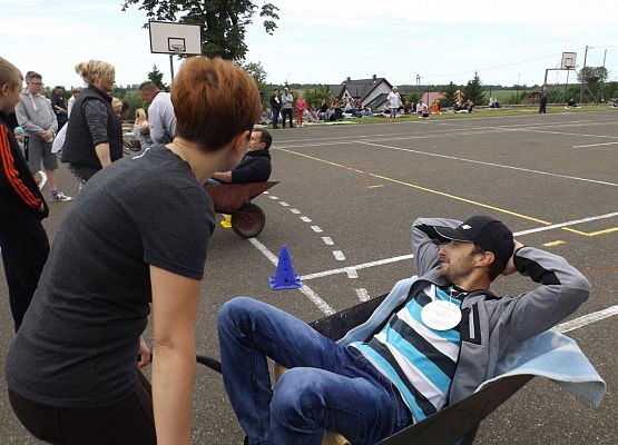 Grafika 19: W rodzinie siła