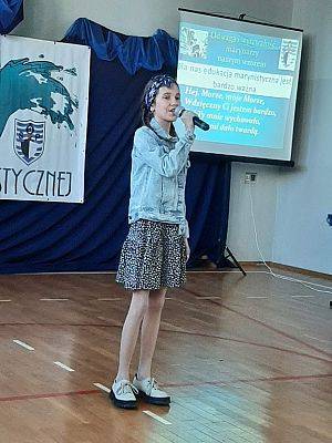 Grafika 5: "Łajba 2022"