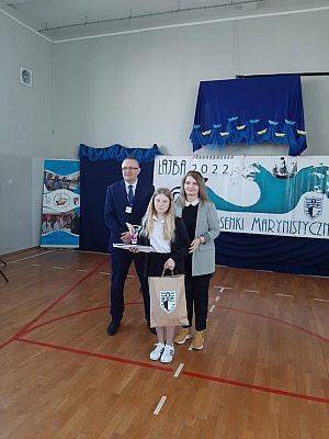 Grafika 3: "Łajba 2022"