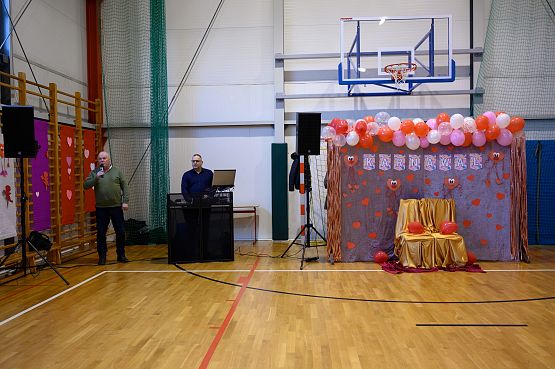 Grafika 1: Jak karnawał to karnawał