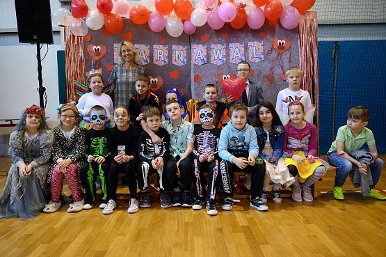 Grafika 12: Jak karnawał to karnawał