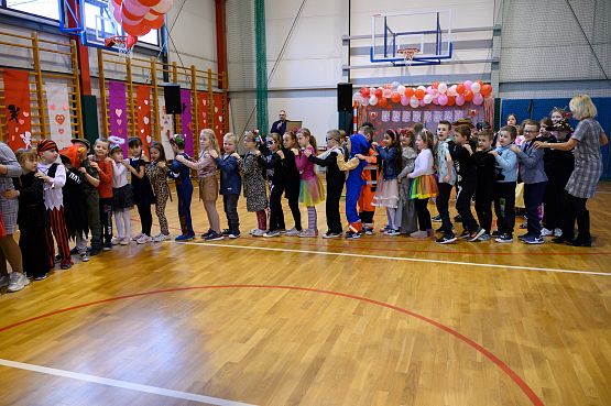 Grafika 2: Jak karnawał to karnawał