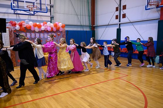 Grafika 4: Jak karnawał to karnawał