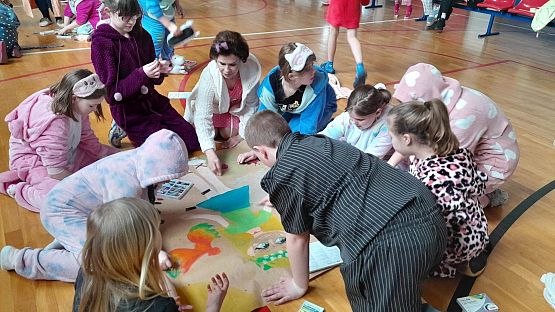 Grafika 1: Piżama party na powitanie wiosny