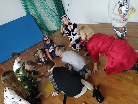 Grafika 4: Piżama party na powitanie wiosny