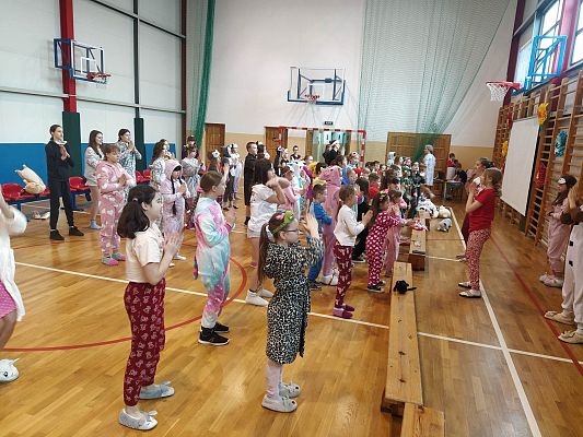 Grafika 7: Piżama party na powitanie wiosny