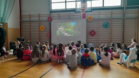 Grafika 2: Piżama party na powitanie wiosny